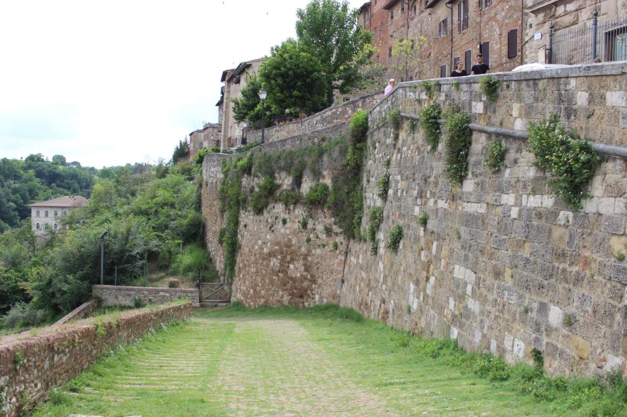 Guest House Il Giardino Colle Val D'Elsa Exterior photo
